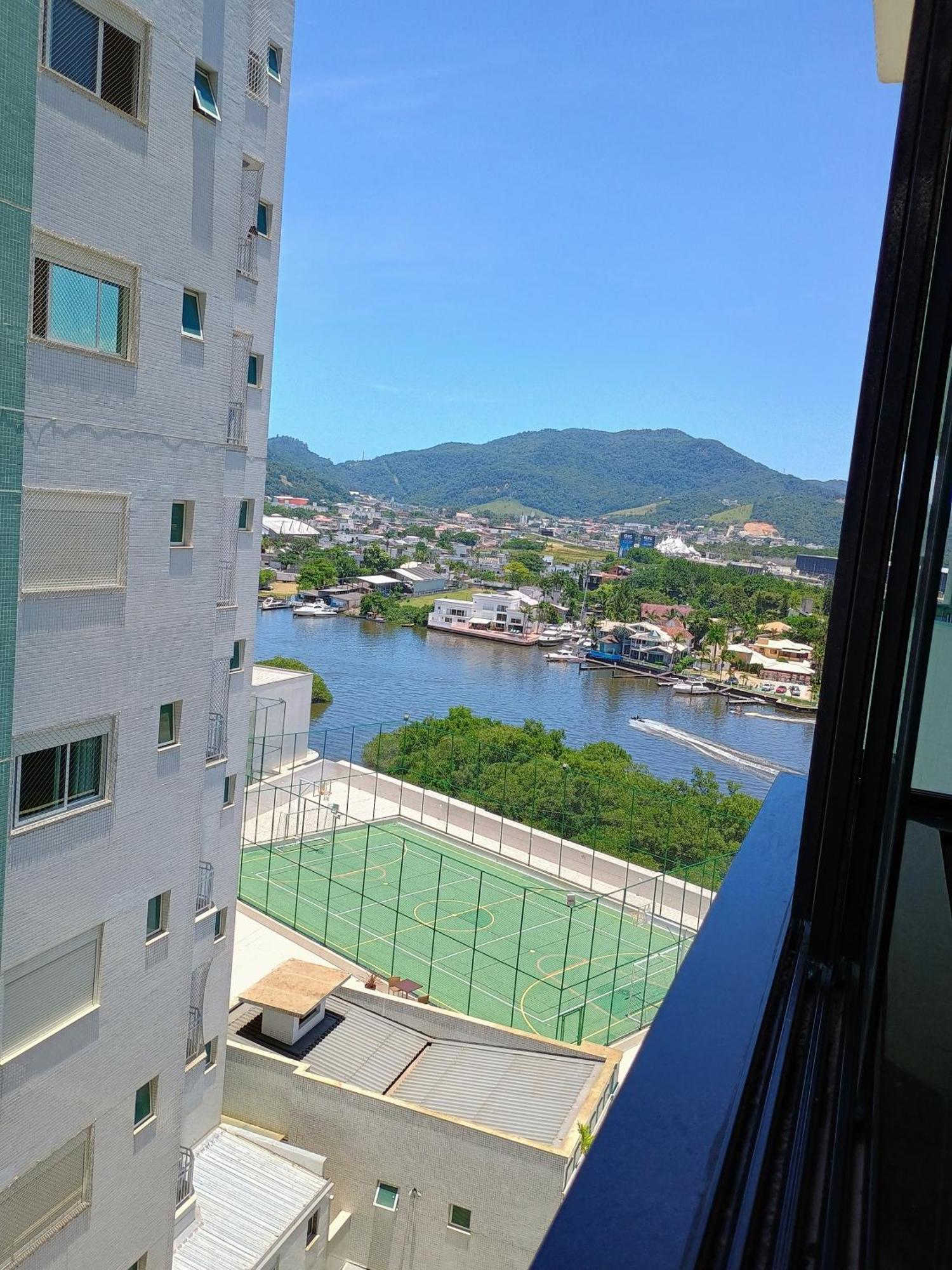Apartmán Excelente Ap Pe Na Areia Vista Mar Balneário Camboriú Exteriér fotografie