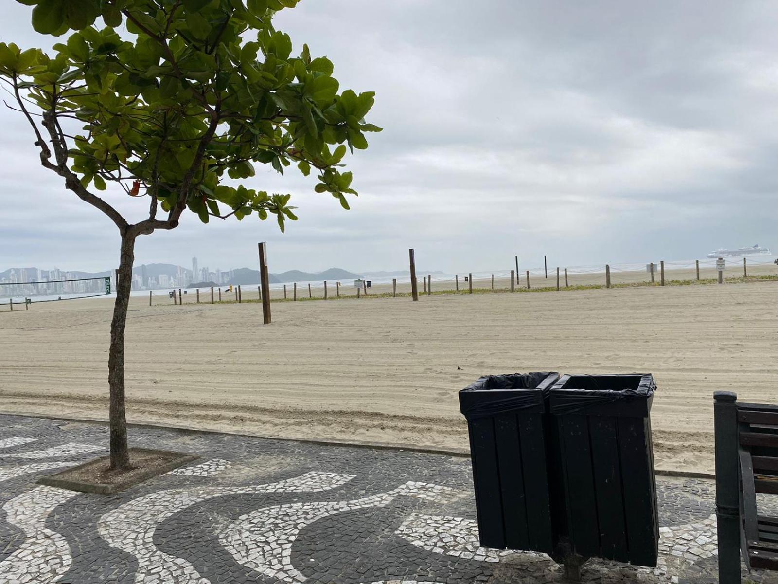 Apartmán Excelente Ap Pe Na Areia Vista Mar Balneário Camboriú Exteriér fotografie